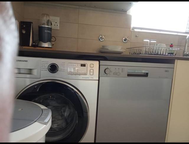 2 BEDROOM TOWNHOUSE FOR SALE IN KYALAMI HILLS